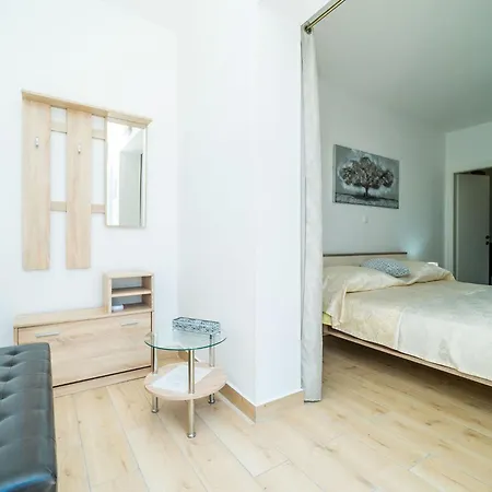 Marija-studio With Terrace-5 Apartment Mlini